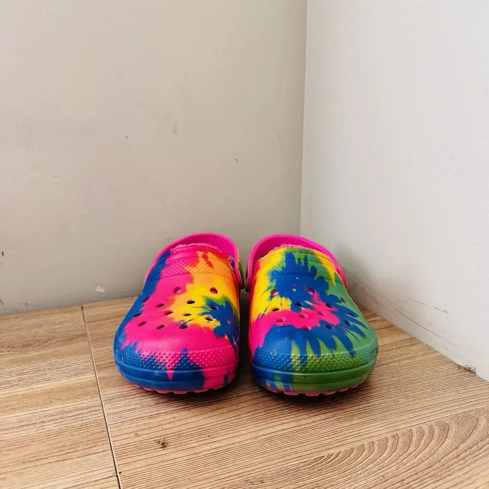 Crocs Pink Tie Dye Slip On Fur Lined Clogs Women’s Size 7